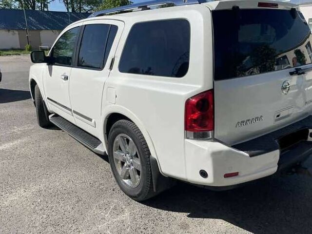 Белый Ниссан Армада, объемом двигателя 5.55 л и пробегом 245 тыс. км за 14500 $, фото 1 на Automoto.ua