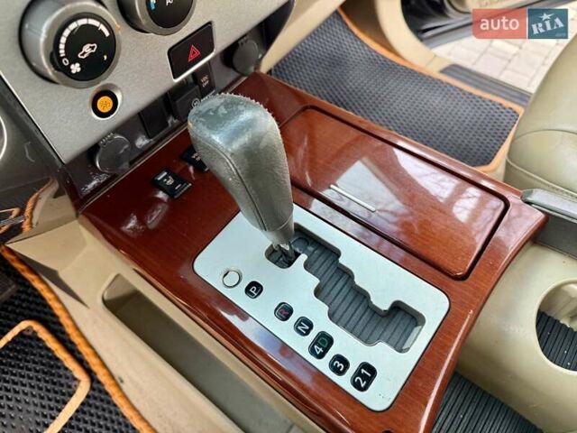 Черный Ниссан Армада, объемом двигателя 5.6 л и пробегом 267 тыс. км за 10999 $, фото 40 на Automoto.ua