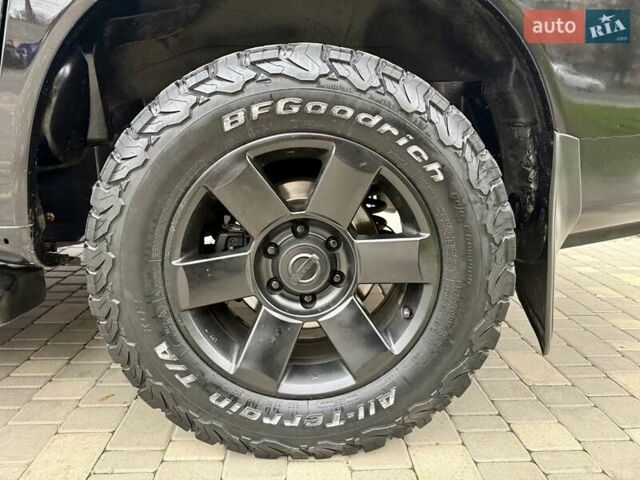 Черный Ниссан Армада, объемом двигателя 5.6 л и пробегом 267 тыс. км за 10999 $, фото 30 на Automoto.ua