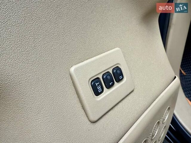 Черный Ниссан Армада, объемом двигателя 5.6 л и пробегом 267 тыс. км за 10999 $, фото 35 на Automoto.ua