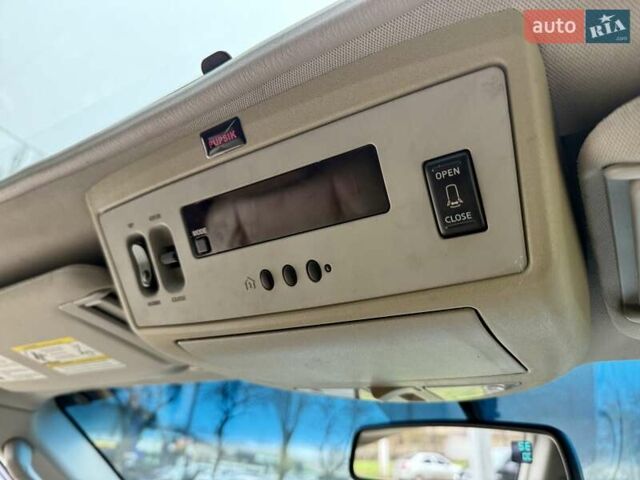 Черный Ниссан Армада, объемом двигателя 5.6 л и пробегом 267 тыс. км за 10999 $, фото 55 на Automoto.ua