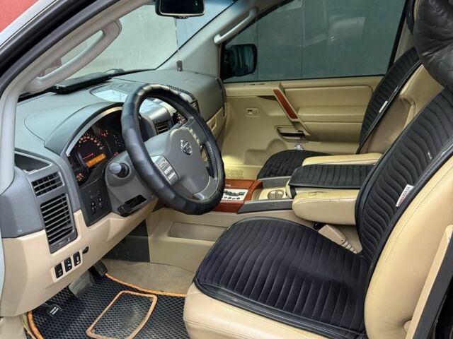 Ниссан Армада 2006 в Одессе на Automoto.ua Черный Ниссан Армада, объемом двигателя 5.6 л и пробегом 240 тыс. км за 13000 $, фото 8 на Automoto.ua