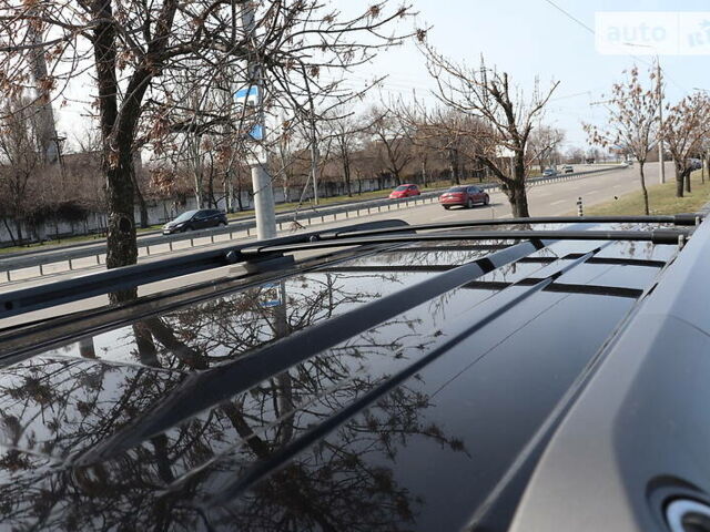 Черный Ниссан Армада, объемом двигателя 5.56 л и пробегом 191 тыс. км за 14999 $, фото 8 на Automoto.ua