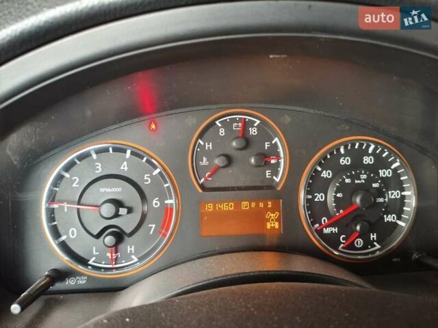 Черный Ниссан Армада, объемом двигателя 5.56 л и пробегом 191 тыс. км за 14999 $, фото 27 на Automoto.ua