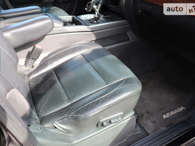 Черный Ниссан Армада, объемом двигателя 5.56 л и пробегом 191 тыс. км за 14999 $, фото 17 на Automoto.ua