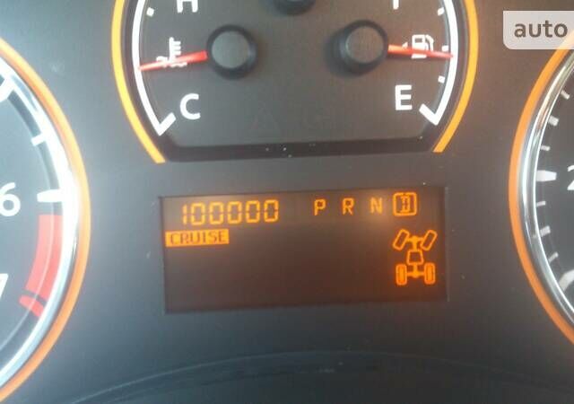 Черный Ниссан Армада, объемом двигателя 5.56 л и пробегом 191 тыс. км за 14999 $, фото 42 на Automoto.ua