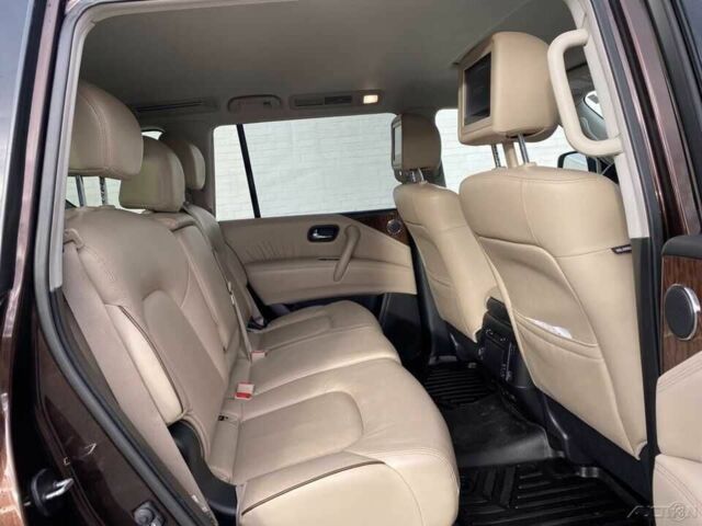 Коричневый Ниссан Армада, объемом двигателя 5.6 л и пробегом 49 тыс. км за 13200 $, фото 5 на Automoto.ua