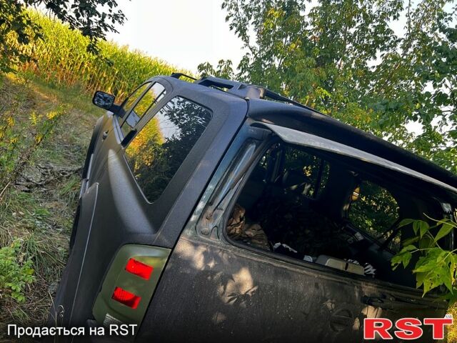 Ниссан Армада, объемом двигателя 5.6 л и пробегом 0 тыс. км за 6000 $, фото 2 на Automoto.ua