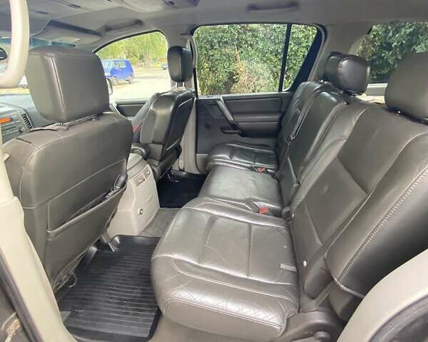 Ниссан Армада, объемом двигателя 5.6 л и пробегом 280 тыс. км за 11200 $, фото 15 на Automoto.ua