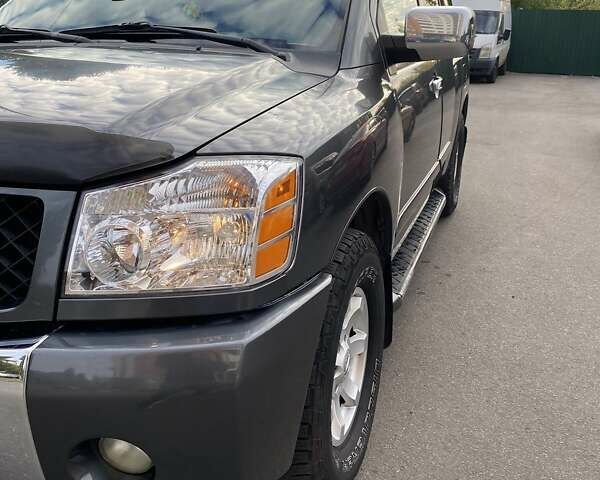 Ниссан Армада, объемом двигателя 5.6 л и пробегом 280 тыс. км за 11200 $, фото 2 на Automoto.ua