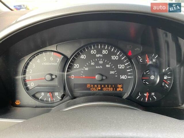 Ниссан Армада, объемом двигателя 5.6 л и пробегом 280 тыс. км за 11200 $, фото 13 на Automoto.ua