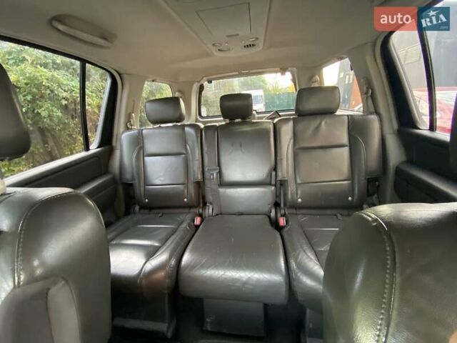 Ниссан Армада, объемом двигателя 5.6 л и пробегом 280 тыс. км за 11200 $, фото 19 на Automoto.ua