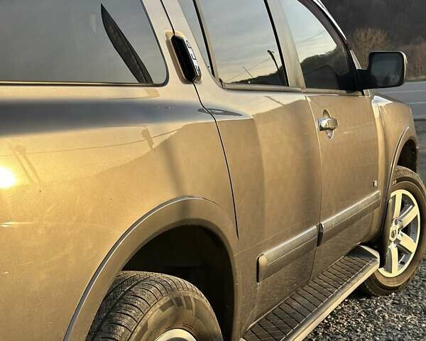 Серый Ниссан Армада, объемом двигателя 5.55 л и пробегом 135 тыс. км за 18450 $, фото 8 на Automoto.ua