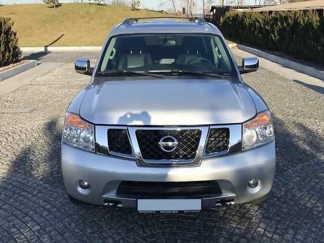 Ниссан Армада 2014 в Одессе на Automoto.ua Серый Ниссан Армада, объемом двигателя 5.6 л и пробегом 232 тыс. км за 15500 $, фото 1 на Automoto.ua