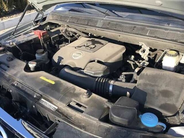 Ниссан Армада 2014 в Одессе на Automoto.ua Серый Ниссан Армада, объемом двигателя 5.6 л и пробегом 232 тыс. км за 15500 $, фото 15 на Automoto.ua