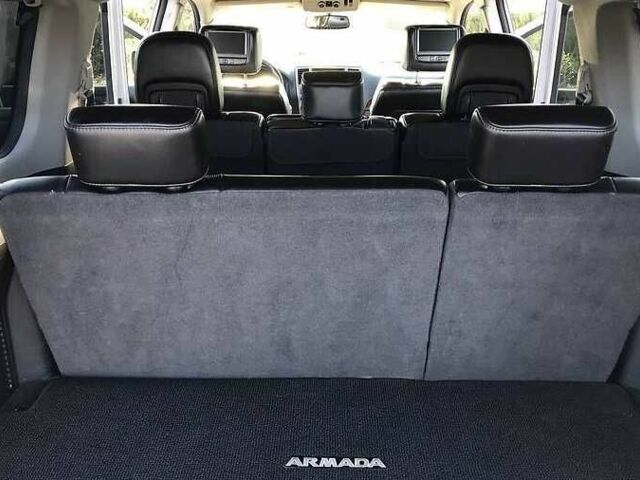 Ниссан Армада 2014 в Одессе на Automoto.ua Серый Ниссан Армада, объемом двигателя 5.6 л и пробегом 232 тыс. км за 15500 $, фото 12 на Automoto.ua