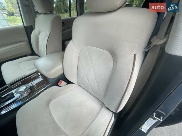 Серый Ниссан Армада, объемом двигателя 5.55 л и пробегом 170 тыс. км за 18500 $, фото 17 на Automoto.ua