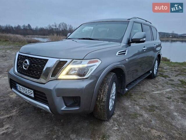 Серый Ниссан Армада, объемом двигателя 5.55 л и пробегом 179 тыс. км за 28500 $, фото 3 на Automoto.ua