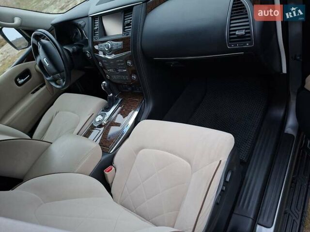 Серый Ниссан Армада, объемом двигателя 5.55 л и пробегом 179 тыс. км за 28500 $, фото 14 на Automoto.ua