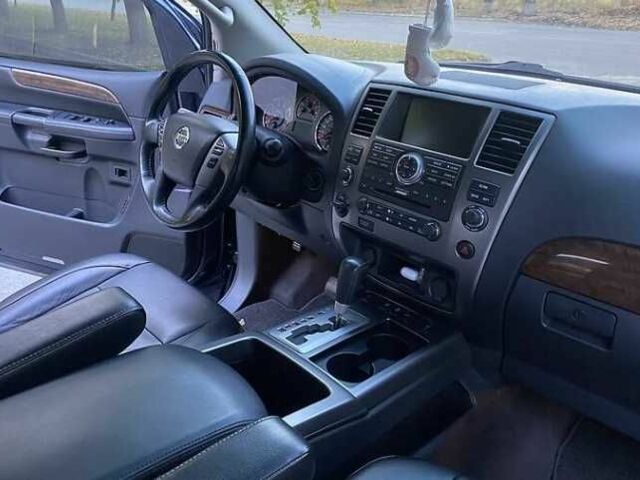 Синий Ниссан Армада, объемом двигателя 5.55 л и пробегом 126 тыс. км за 310 $, фото 9 на Automoto.ua