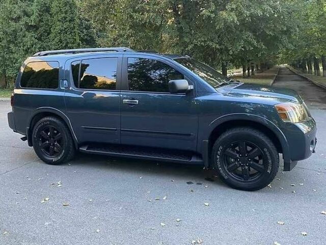 Синий Ниссан Армада, объемом двигателя 5.55 л и пробегом 126 тыс. км за 310 $, фото 6 на Automoto.ua