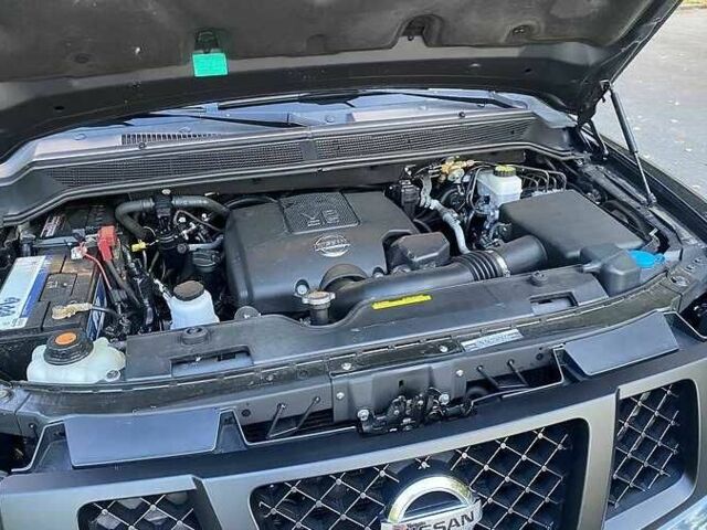 Синий Ниссан Армада, объемом двигателя 5.55 л и пробегом 126 тыс. км за 310 $, фото 12 на Automoto.ua