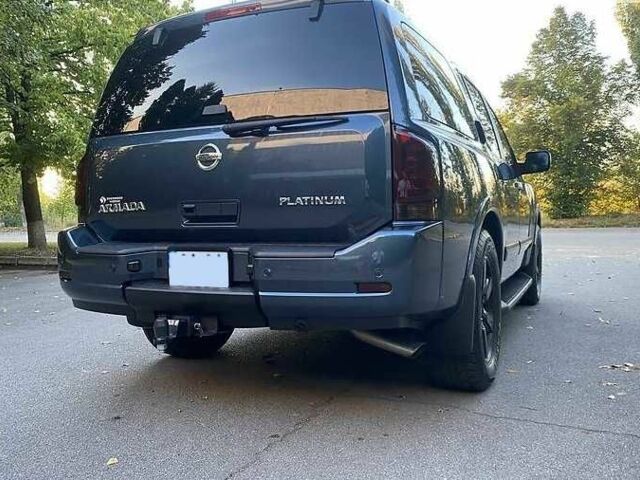 Синий Ниссан Армада, объемом двигателя 5.55 л и пробегом 126 тыс. км за 310 $, фото 3 на Automoto.ua