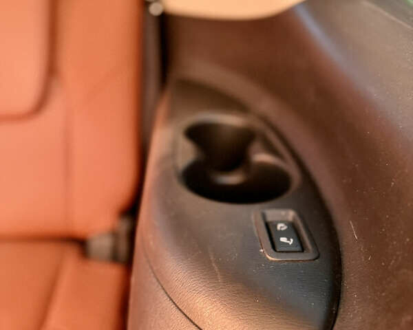 Синий Ниссан Армада, объемом двигателя 5.6 л и пробегом 85 тыс. км за 35500 $, фото 45 на Automoto.ua