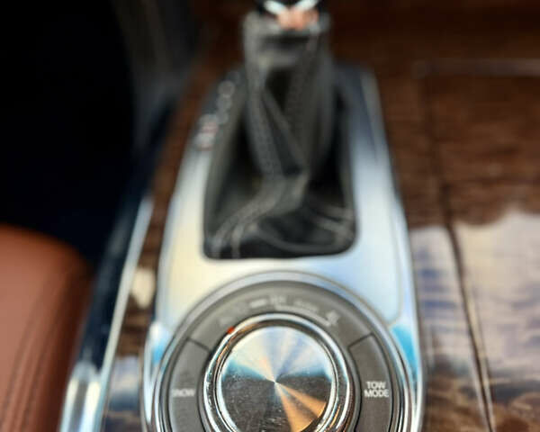 Синий Ниссан Армада, объемом двигателя 5.6 л и пробегом 85 тыс. км за 35500 $, фото 48 на Automoto.ua