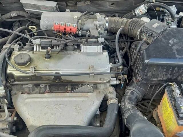 Чорний Ніссан Аустер, об'ємом двигуна 2.4 л та пробігом 72 тис. км за 3900 $, фото 10 на Automoto.ua