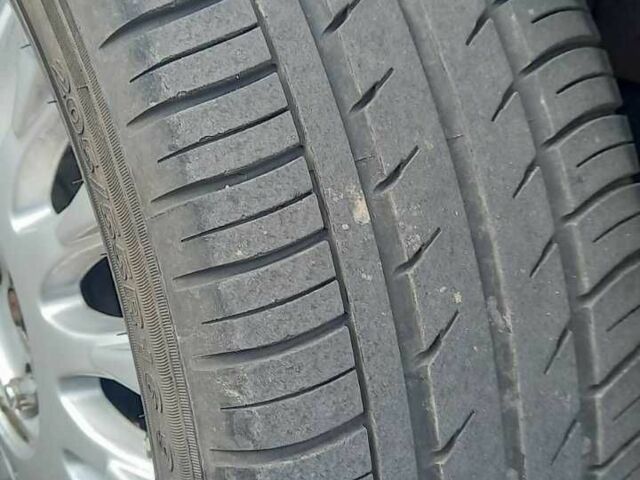 Чорний Ніссан Аустер, об'ємом двигуна 2.4 л та пробігом 72 тис. км за 3900 $, фото 14 на Automoto.ua