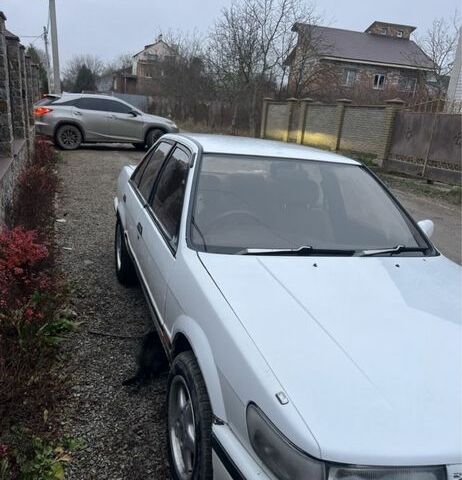 Белый Ниссан Блюберд, объемом двигателя 1.6 л и пробегом 400 тыс. км за 1000 $, фото 1 на Automoto.ua