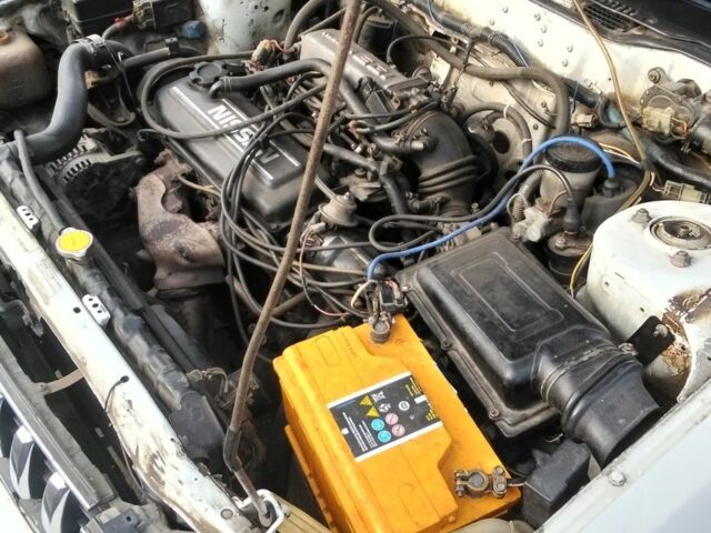 Белый Ниссан Блюберд, объемом двигателя 1.8 л и пробегом 200 тыс. км за 1000 $, фото 4 на Automoto.ua