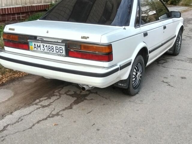 Белый Ниссан Блюберд, объемом двигателя 1.8 л и пробегом 200 тыс. км за 1000 $, фото 1 на Automoto.ua