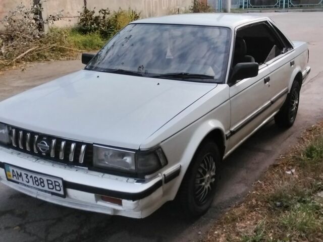 Белый Ниссан Блюберд, объемом двигателя 1.8 л и пробегом 200 тыс. км за 1000 $, фото 3 на Automoto.ua