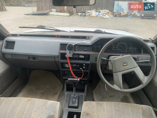 Белый Ниссан Блюберд, объемом двигателя 1.81 л и пробегом 184 тыс. км за 1800 $, фото 4 на Automoto.ua