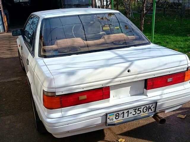 Белый Ниссан Блюберд, объемом двигателя 1.8 л и пробегом 0 тыс. км за 900 $, фото 9 на Automoto.ua