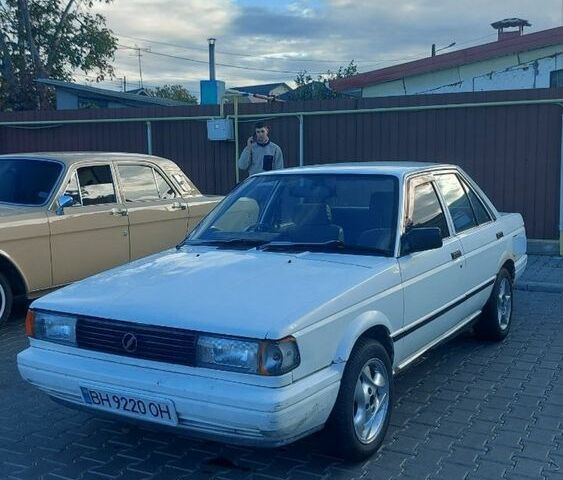 Белый Ниссан Блюберд, объемом двигателя 1.3 л и пробегом 135 тыс. км за 650 $, фото 1 на Automoto.ua