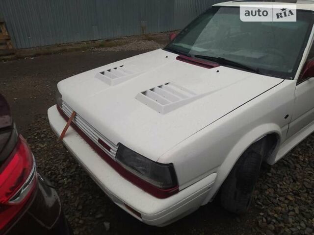 Белый Ниссан Блюберд, объемом двигателя 2 л и пробегом 500 тыс. км за 1000 $, фото 3 на Automoto.ua