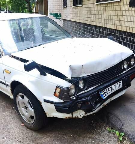 Білий Ніссан Блюберд, об'ємом двигуна 1.6 л та пробігом 258 тис. км за 1000 $, фото 8 на Automoto.ua