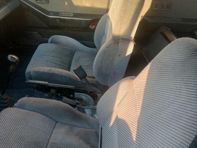 Білий Ніссан Блюберд, об'ємом двигуна 1.8 л та пробігом 62 тис. км за 500 $, фото 6 на Automoto.ua