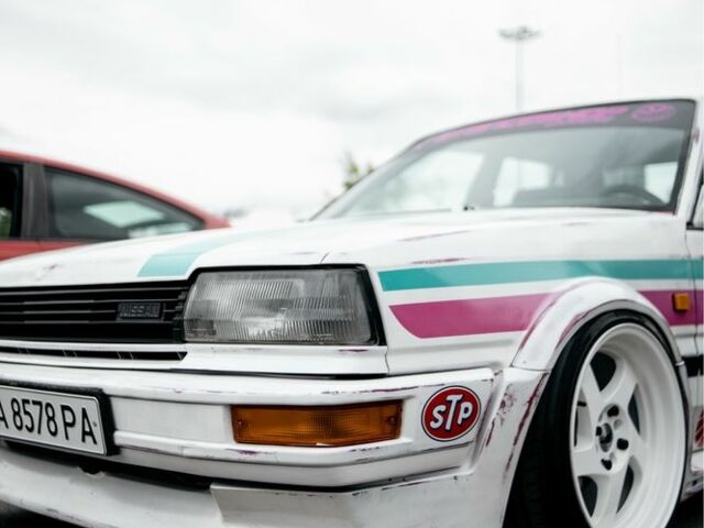 Червоний Ніссан Блюберд, об'ємом двигуна 2 л та пробігом 88 тис. км за 4099 $, фото 4 на Automoto.ua