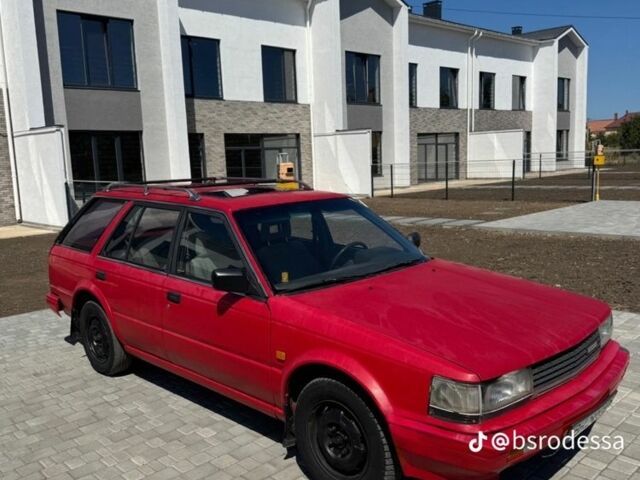 Красный Ниссан Блюберд, объемом двигателя 2 л и пробегом 10 тыс. км за 1050 $, фото 11 на Automoto.ua