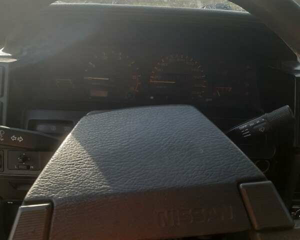 Червоний Ніссан Блюберд, об'ємом двигуна 2 л та пробігом 315 тис. км за 1450 $, фото 12 на Automoto.ua