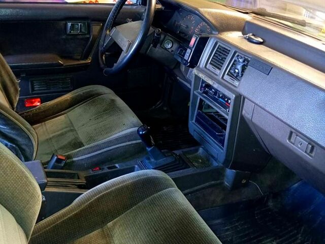Ниссан Блюберд, объемом двигателя 2 л и пробегом 211 тыс. км за 750 $, фото 3 на Automoto.ua