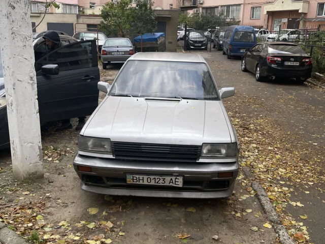 Сірий Ніссан Блюберд, об'ємом двигуна 2 л та пробігом 250 тис. км за 1600 $, фото 3 на Automoto.ua