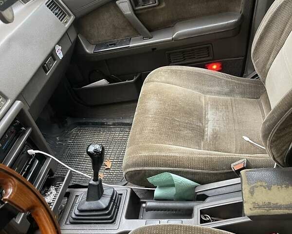 Серый Ниссан Блюберд, объемом двигателя 2 л и пробегом 250 тыс. км за 1600 $, фото 10 на Automoto.ua