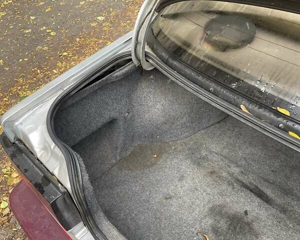 Серый Ниссан Блюберд, объемом двигателя 2 л и пробегом 250 тыс. км за 1600 $, фото 1 на Automoto.ua