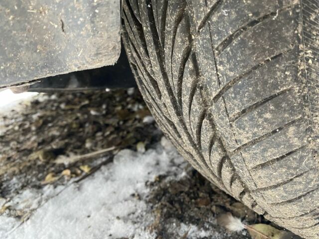 Серый Ниссан Блюберд, объемом двигателя 2 л и пробегом 450 тыс. км за 1022 $, фото 11 на Automoto.ua