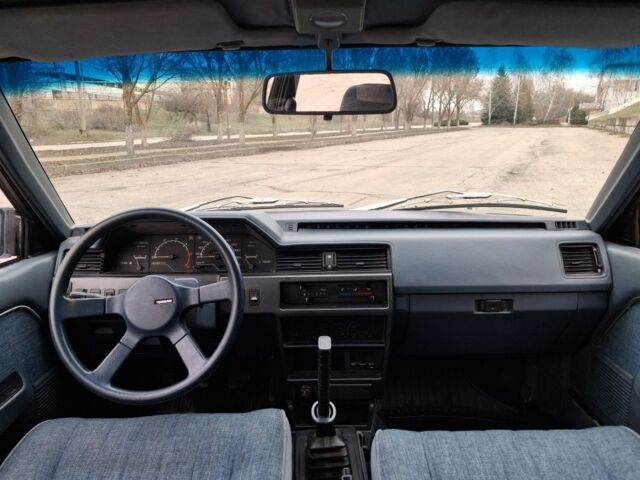 Сірий Ніссан Блюберд, об'ємом двигуна 2 л та пробігом 583 тис. км за 1200 $, фото 8 на Automoto.ua